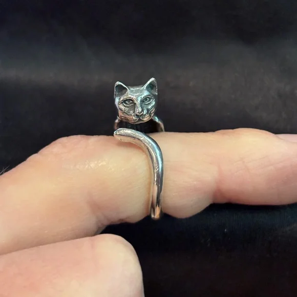 Silver Cat Ring - Picture 2 of 14
